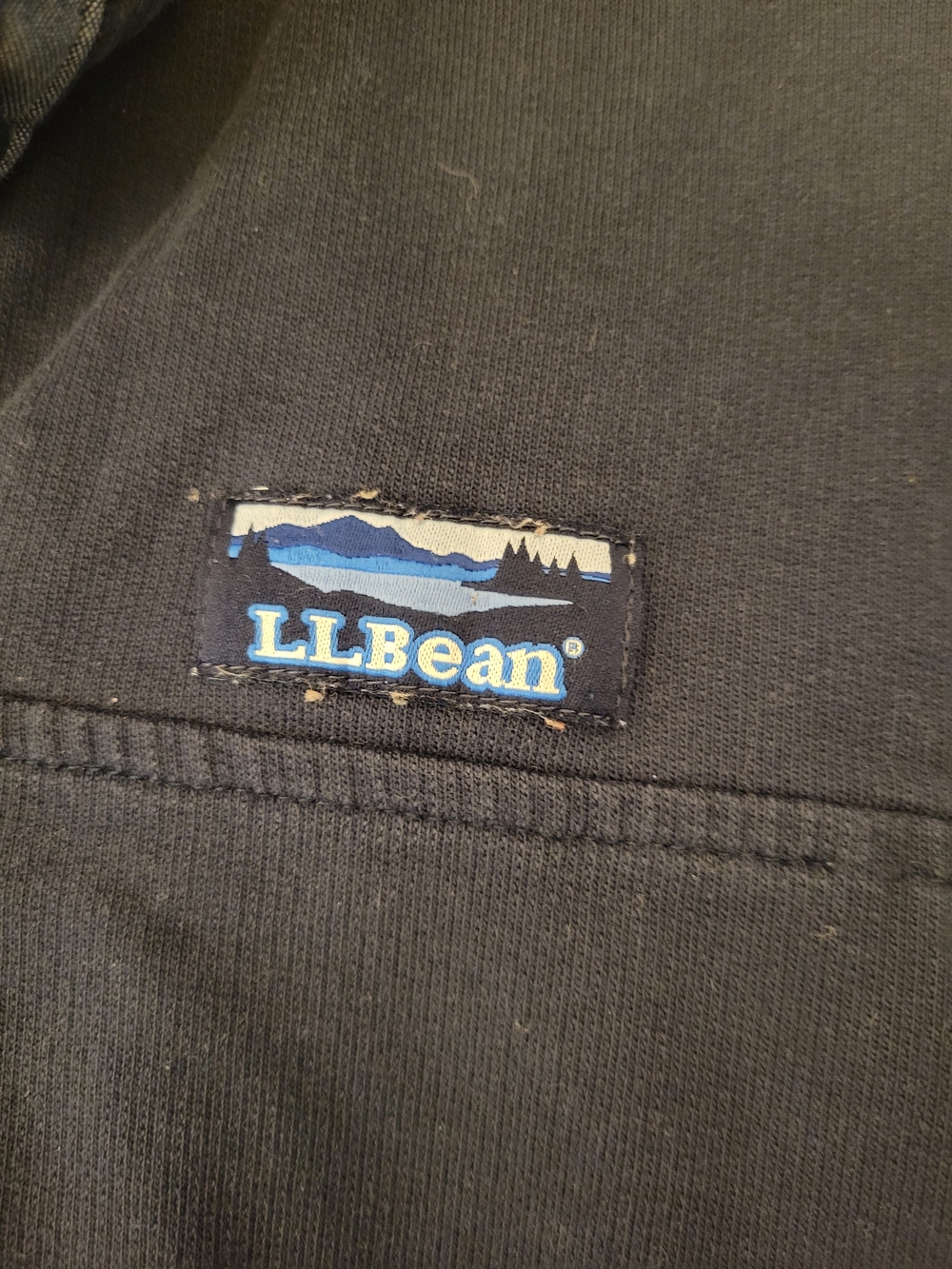 L.L.Bean Navy Lightweight Rugby - Picture 2 of 4